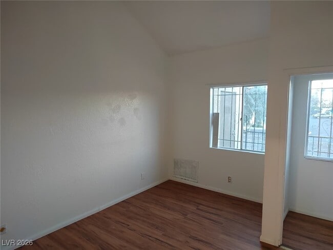 Photo - 3602 Gaylord Dr Unit 149