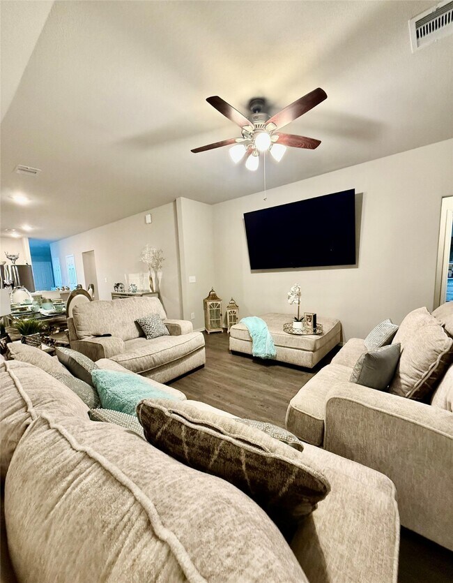 Photo - 9921 Spg Crk Rd