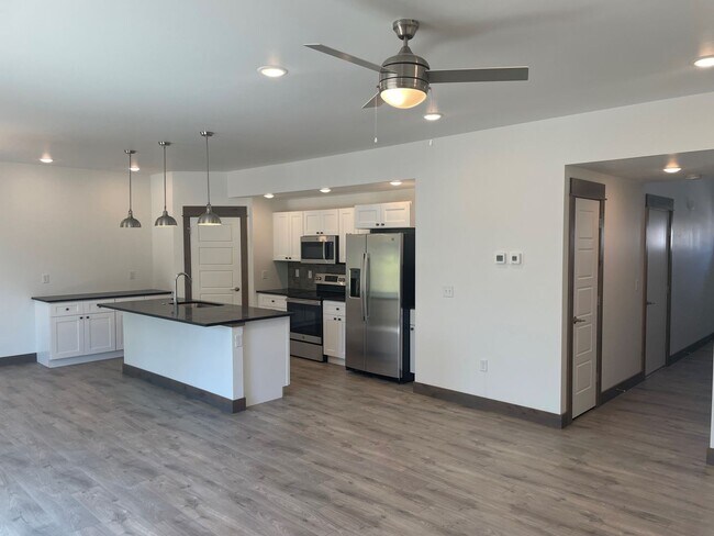 Photo - 36 Johnny Walker Ln Unidad A