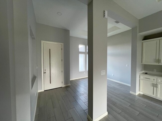 Photo - 1862 Castillo St