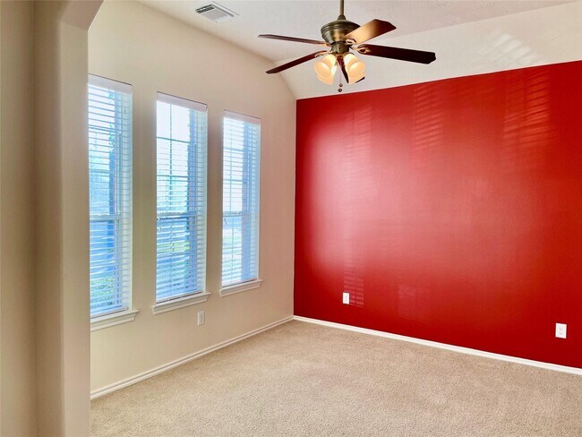 Photo - 17810 Serene Shore Dr