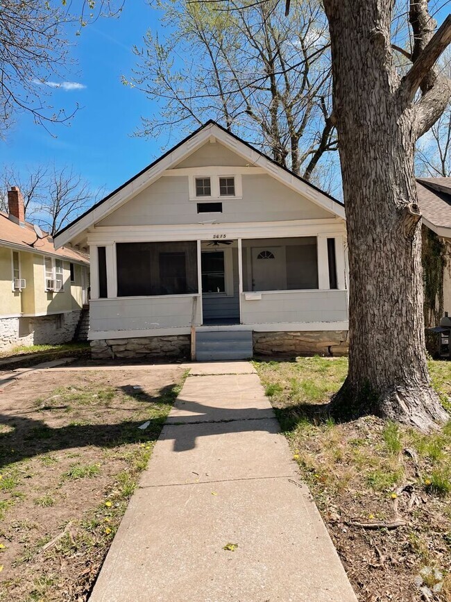 Building Photo - 5615 Garfield Ave Rental