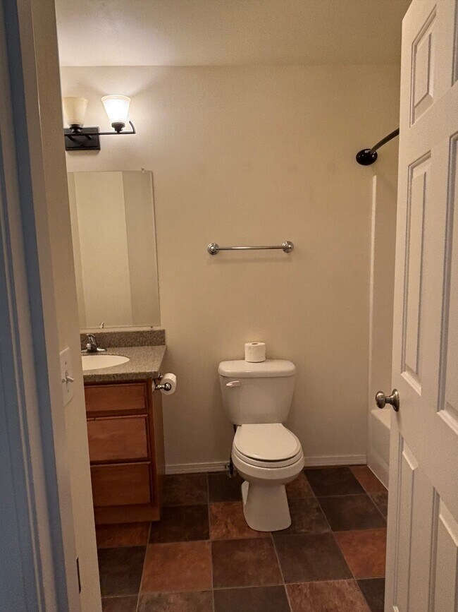 Photo - 20713 Mountain Vista Dr