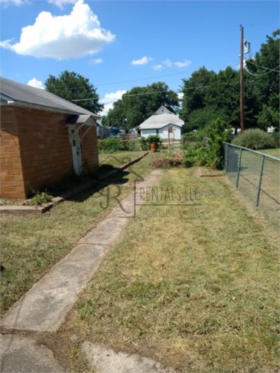 Photo - 209 E 22nd St