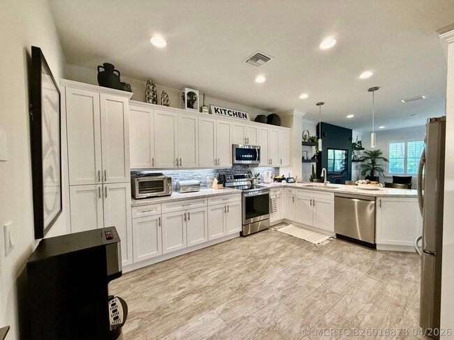168 Crape Myrtle Ln