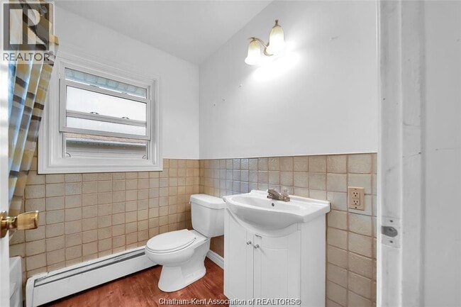 Photo - 40 Beechwood Crescent