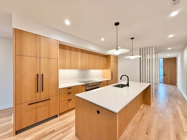 Photo - Beautiful 3BD, 3.5BA Downtown Raleigh Townhome with an Additional Bonus Room, Walkable to Premier...