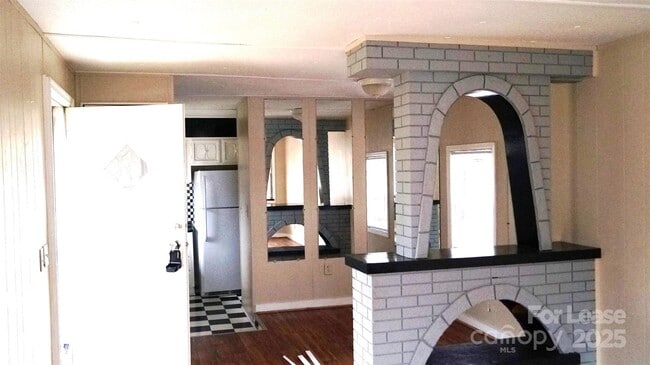 Photo - 416 Copeland Park