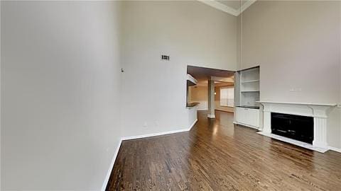 Photo - 518 Sandringham Dr