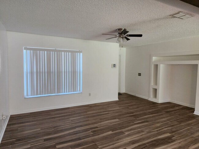 Photo - 14532 Knoll Ridge Dr