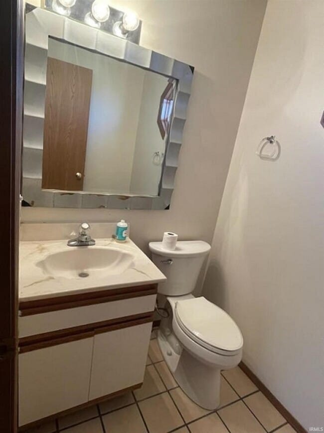 Photo - 400 S Village Ct