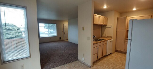 Photo - 2114-2116 Woburn St Unit 2116