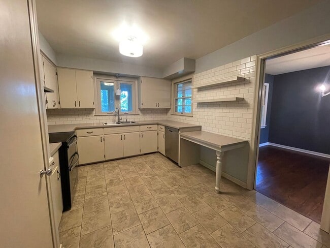 Photo - East Grand Rapids Schools! Single Family Home!