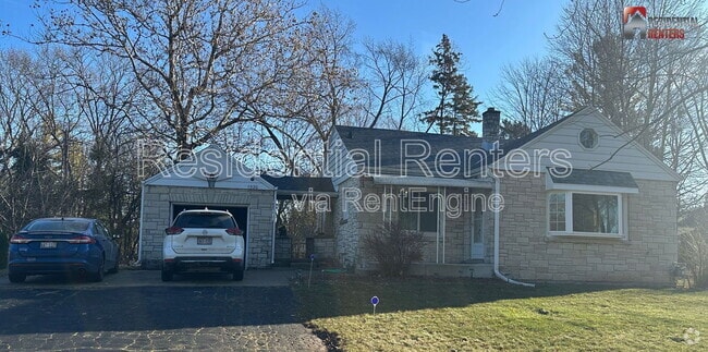Building Photo - 1320 Wilson Dr Rental