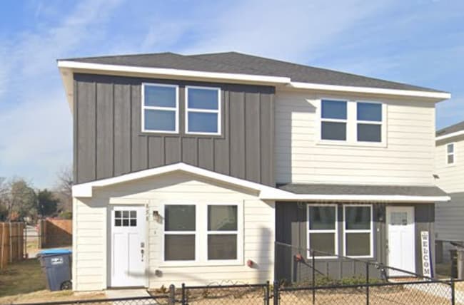 Photo - 856 Sims Legacy Ln Unidad 858