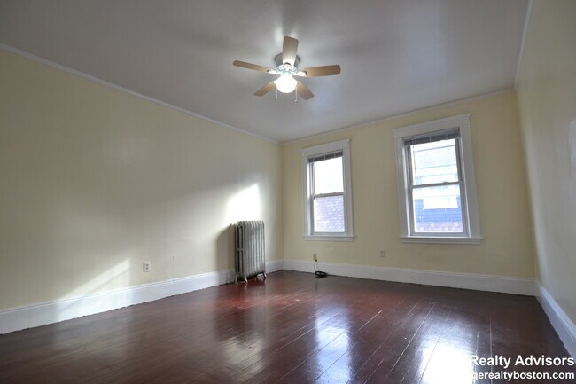 Photo - 11 Mapleton St Unit 2