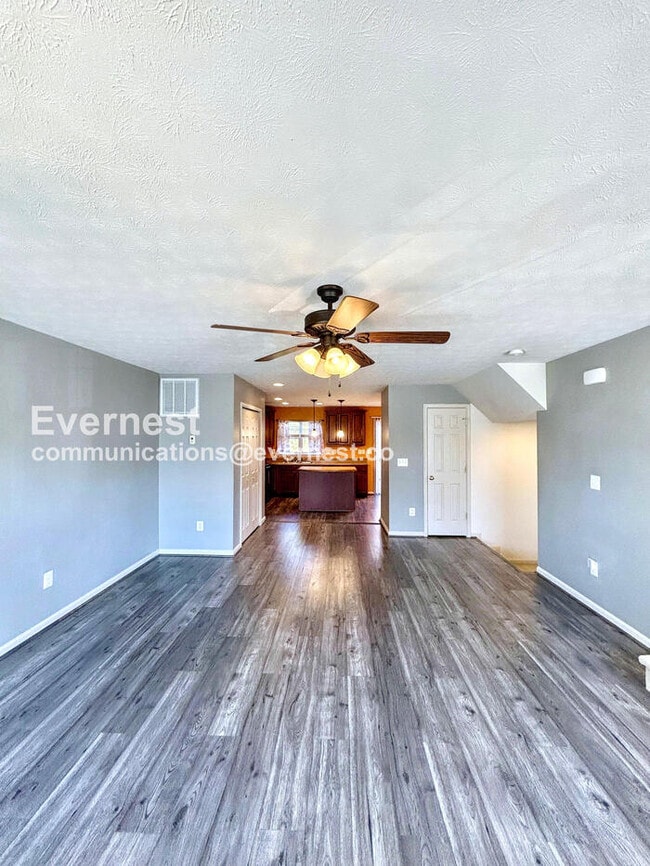 Photo - 18337 Democracy Ave