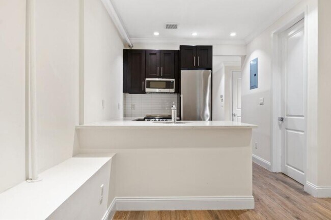 2 bedroom in BROOKLYN NY 11201 - 2 bedroom in BROOKLYN NY 11201 Condo Unit B