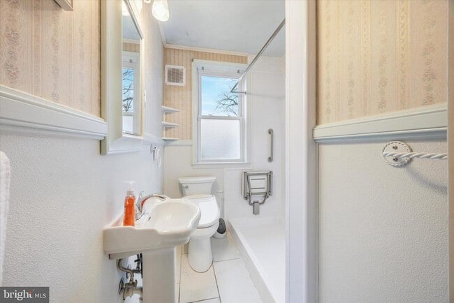 Photo - 103 Valley Rd