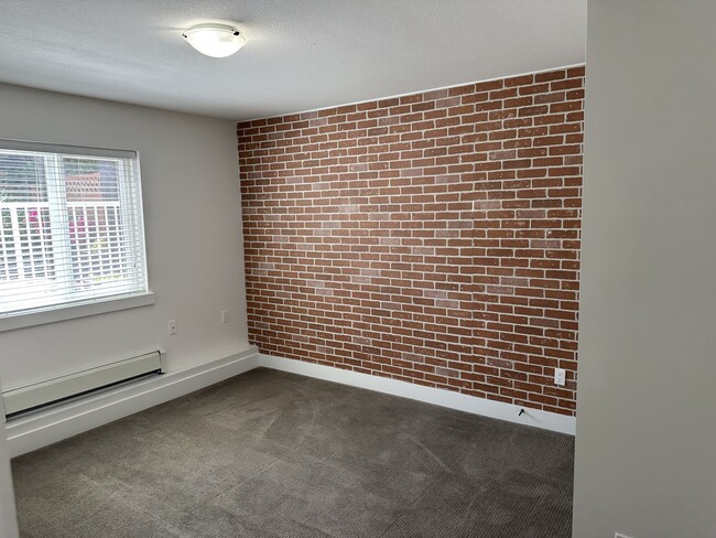 Photo - 20536-2069A 69a Ave