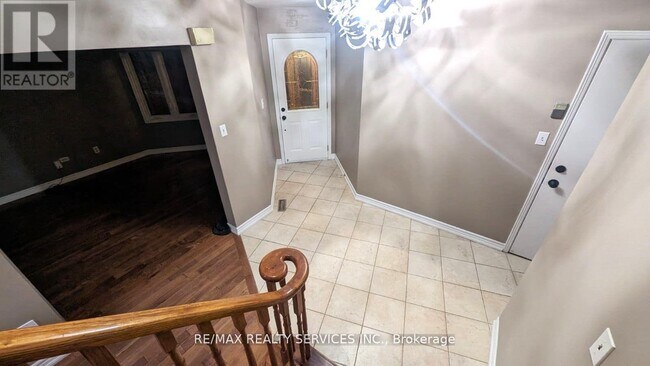 Photo - 57 Atkins Cir