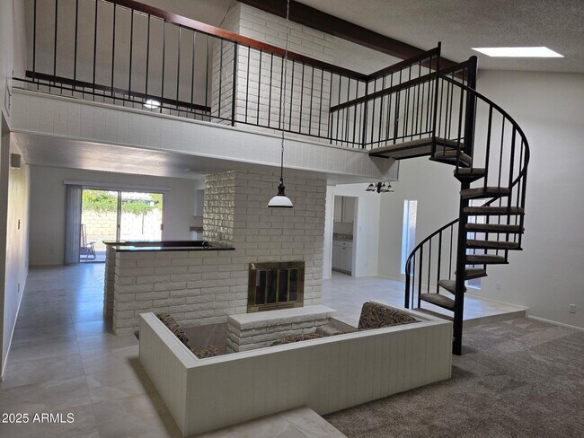 Photo - 1650 W Kiowa Ave