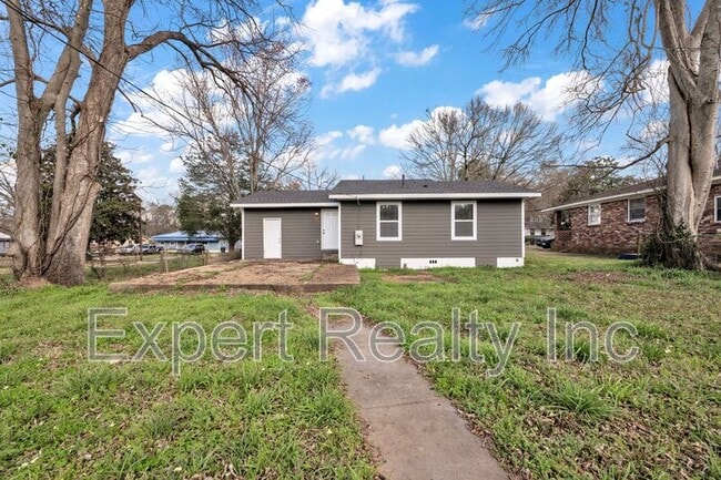 Photo - 532 Athens Ct