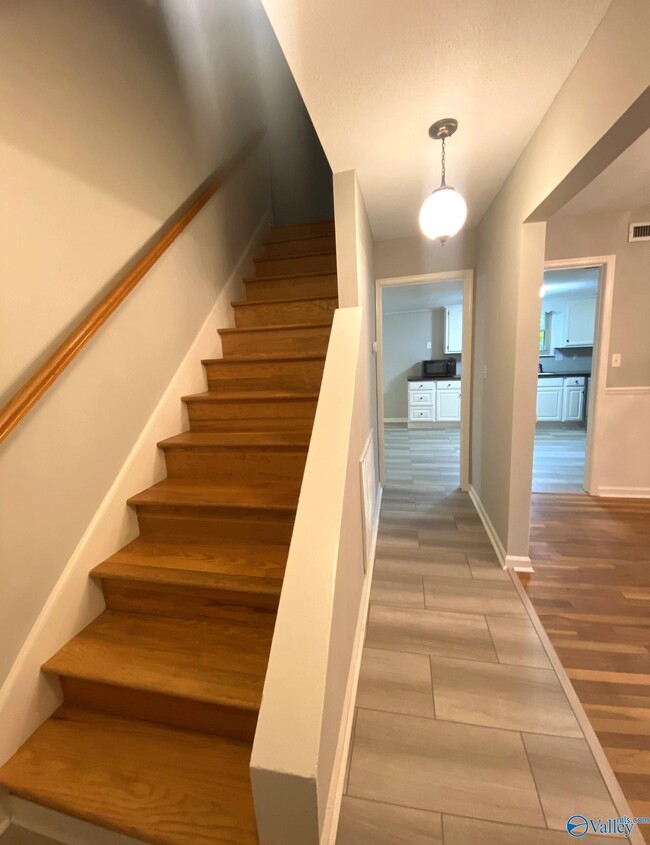 Photo - 710 Mountain Gap Rd SE