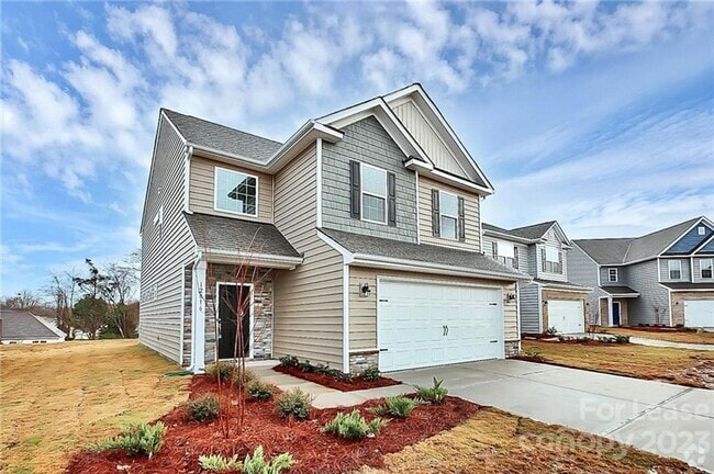 Building Photo - Stunning Almost New Home in desirable Chat...