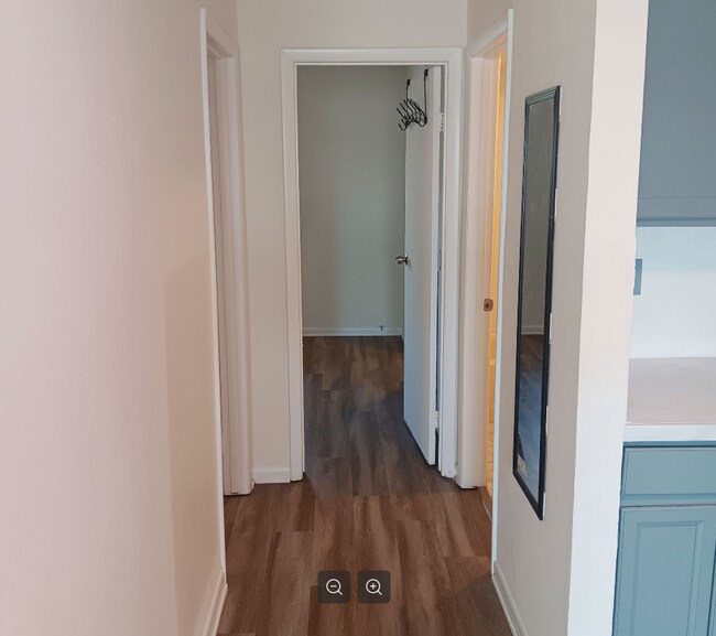 Photo - 5304 Jackson St Unit 2