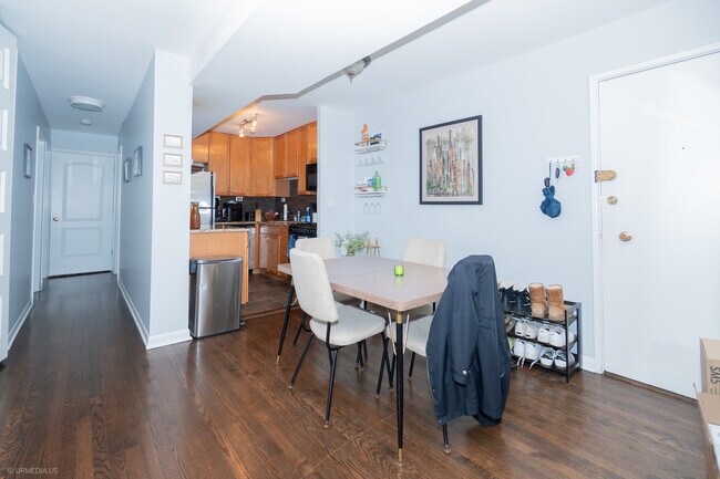 Photo - 2201 N Cleveland Ave Unidad 306