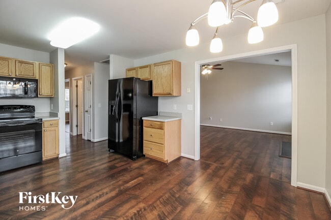 Photo - 164 Wynbrook Ct