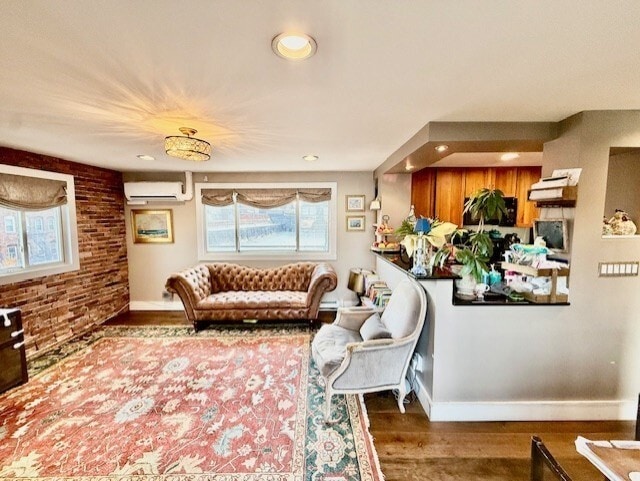 Photo - 480 Commercial St Unit 5A