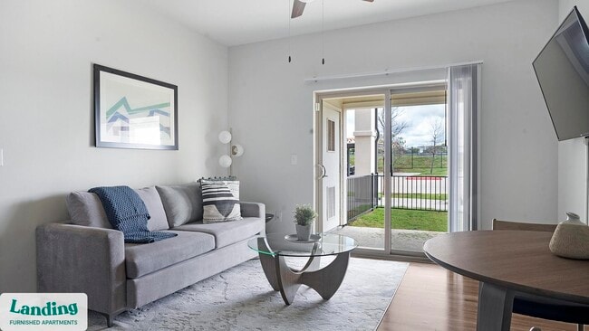 Building Photo - 1601 S Heatherwilde Blvd Rental