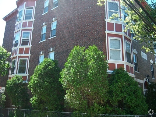 Building Photo - 118 Berkshire St Unit 2 Rental