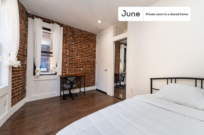 Photo - Room in Shared 4 bed/2 bath home Unit D