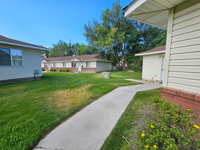 Photo - The Elms Apartments
