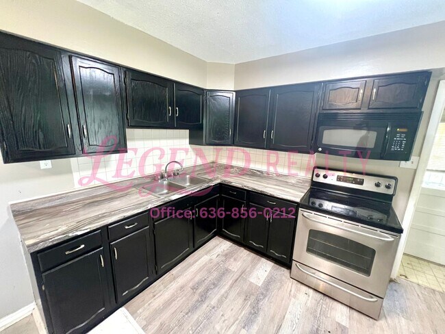 Photo - Welcome to your 3 Bedroom 2 Bathroom home!!