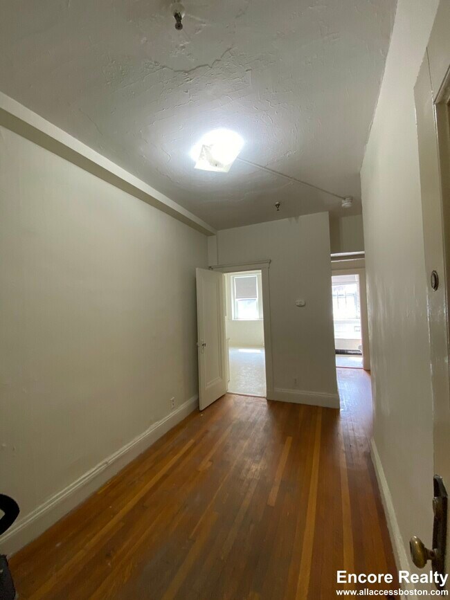 Photo - 31 Claymoss Rd Apartments Unit 4