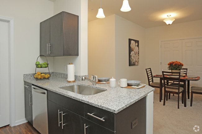 2BR, 2BA_1076SF