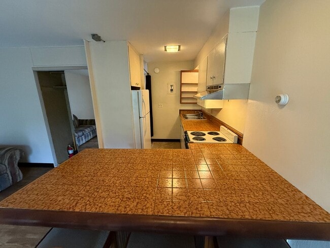 Photo - 433 E Dowling Rd Unit 6