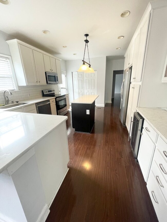 Photo - POS27861                  15 Unit 2786 Post Street #1  Down