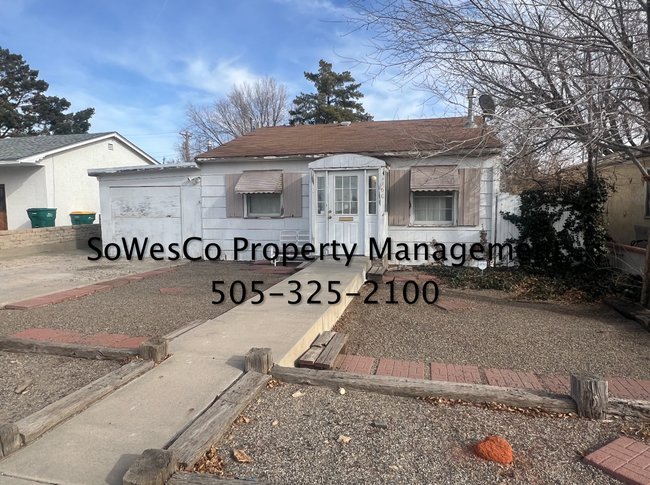 Updated Home in Central Farmington - Updated Home in Central Farmington