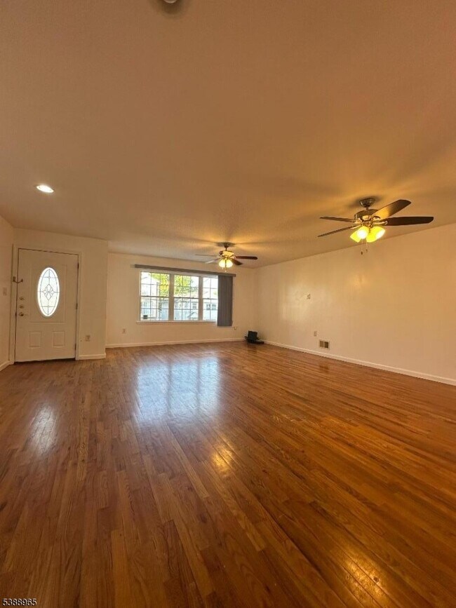 Photo - 1028 Lafayette St