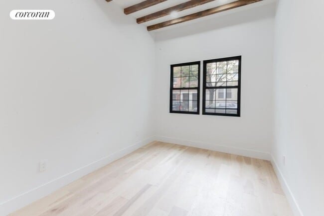 Photo - 183 Green St