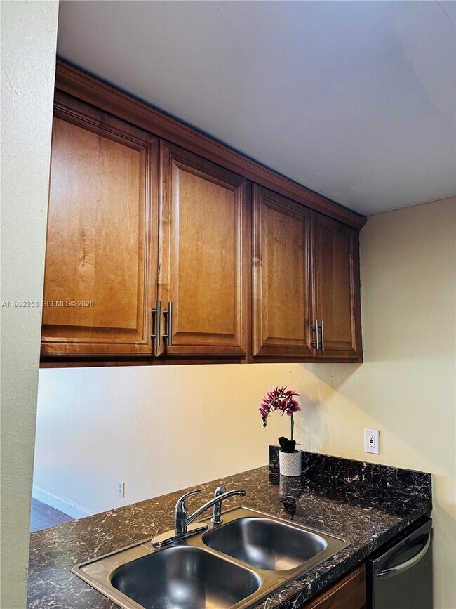 Photo - 3274 NW 103rd Terrace Unidad 201-A