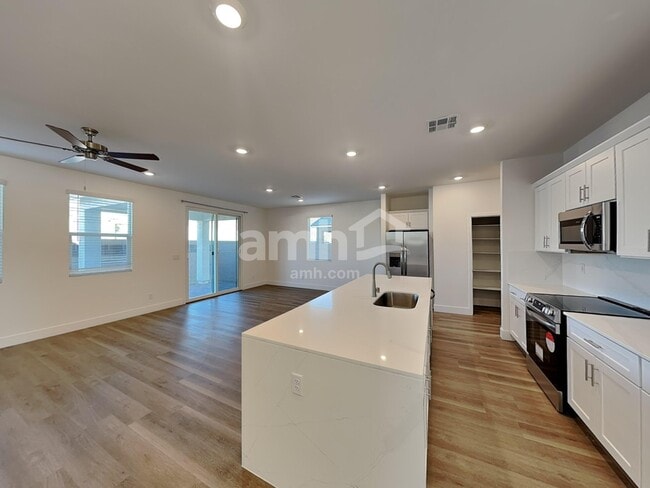 Photo - 8176 Winterfell Peak Ave