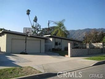 Photo - 655 N Treanor Ave Casa