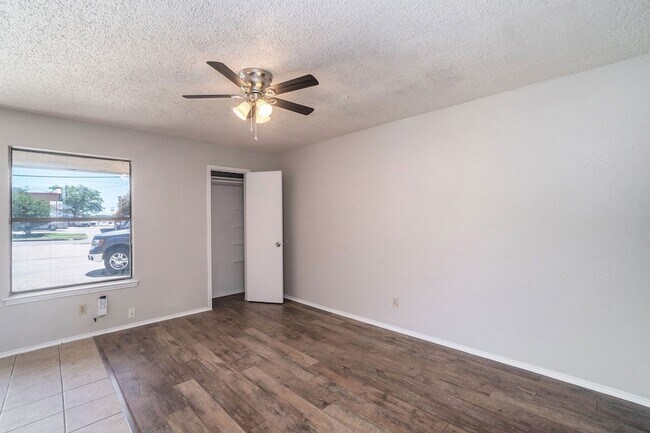 Photo - 3301 Aurora St Unit B