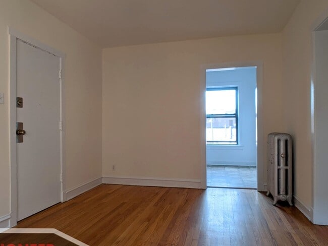 Photo - 2651 N Spaulding Ave Unit 2E